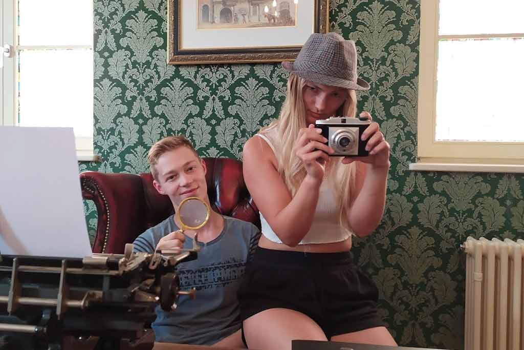 Escape room for couples