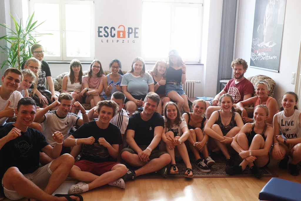 School classes and large groups are welcome here!
